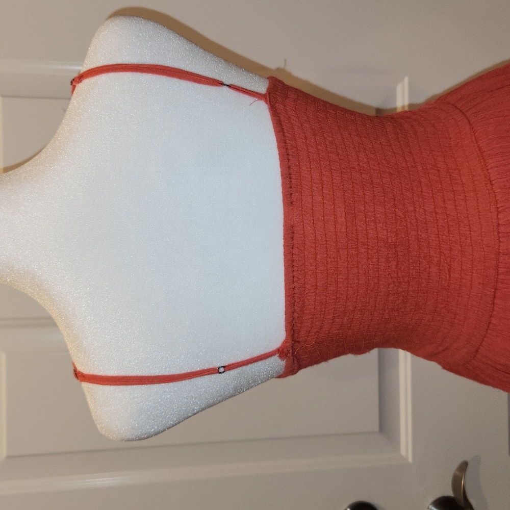 Dress - Picture 5 of 6